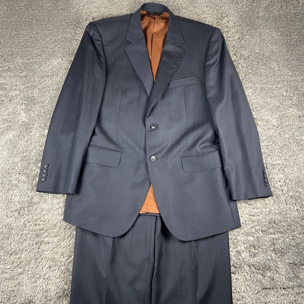 Jos A Bank 2 Piece Suit Men 41R Blazer 35x31 Pant Charcoal Pinstripe Wool Joseph